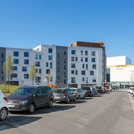 Apartmán Golden Rezidence Nová Karolina *