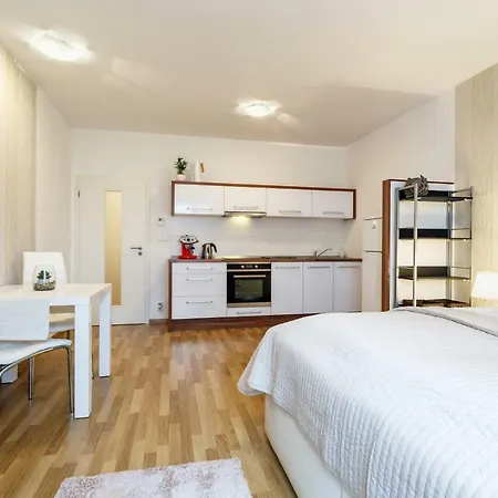 Apartmán Golden Rezidence Nová Karolina