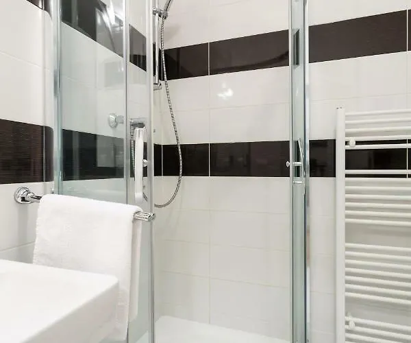 Lägenhet Golden Rezidence Nova Karolina